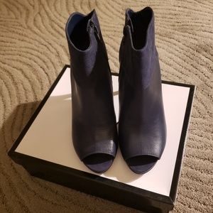 NWT Nine West Peep Toe Booties